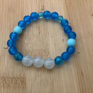 Blue and White Beaded Bracelet